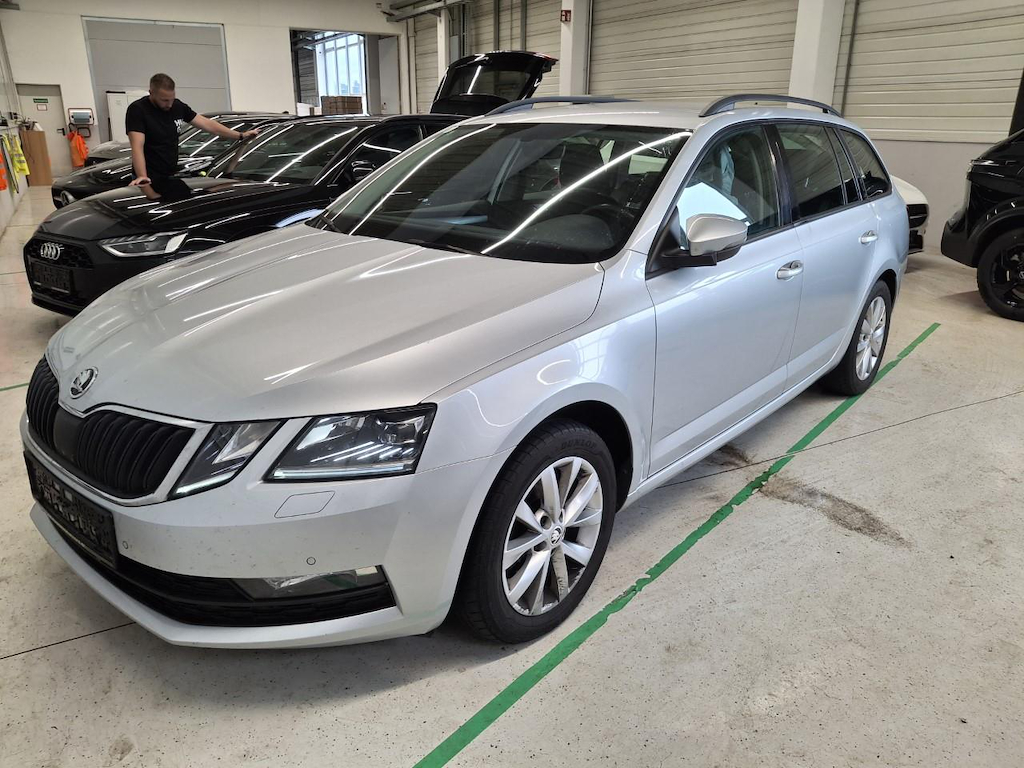 Skoda Octavia Combi 2,0 TDI Ambition Limited DSG 110KW